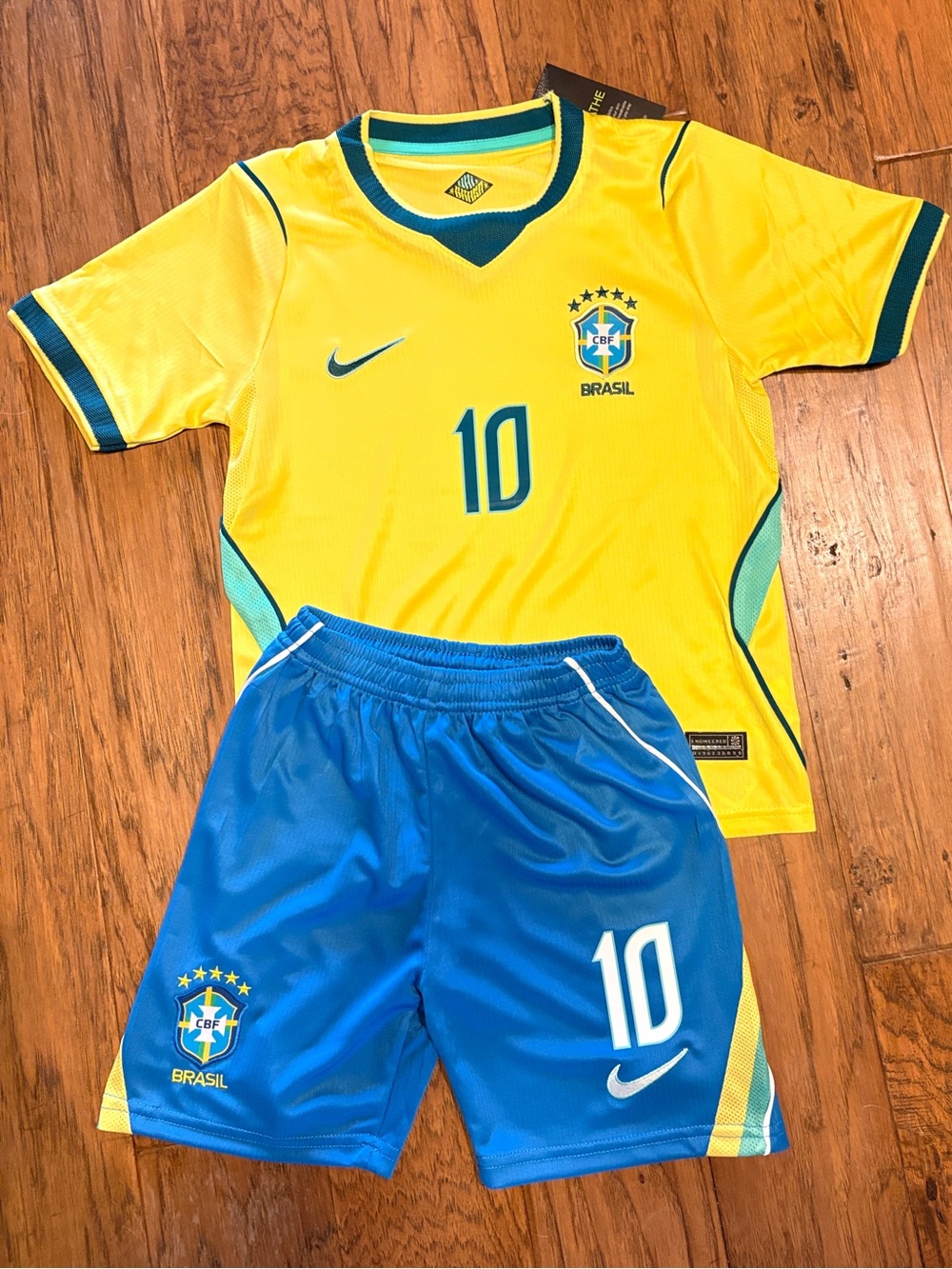 Neymar Jr NIKE 22 Soccer Jersey Youth XS Brasil NWT 2 Piece Set - Ships Today